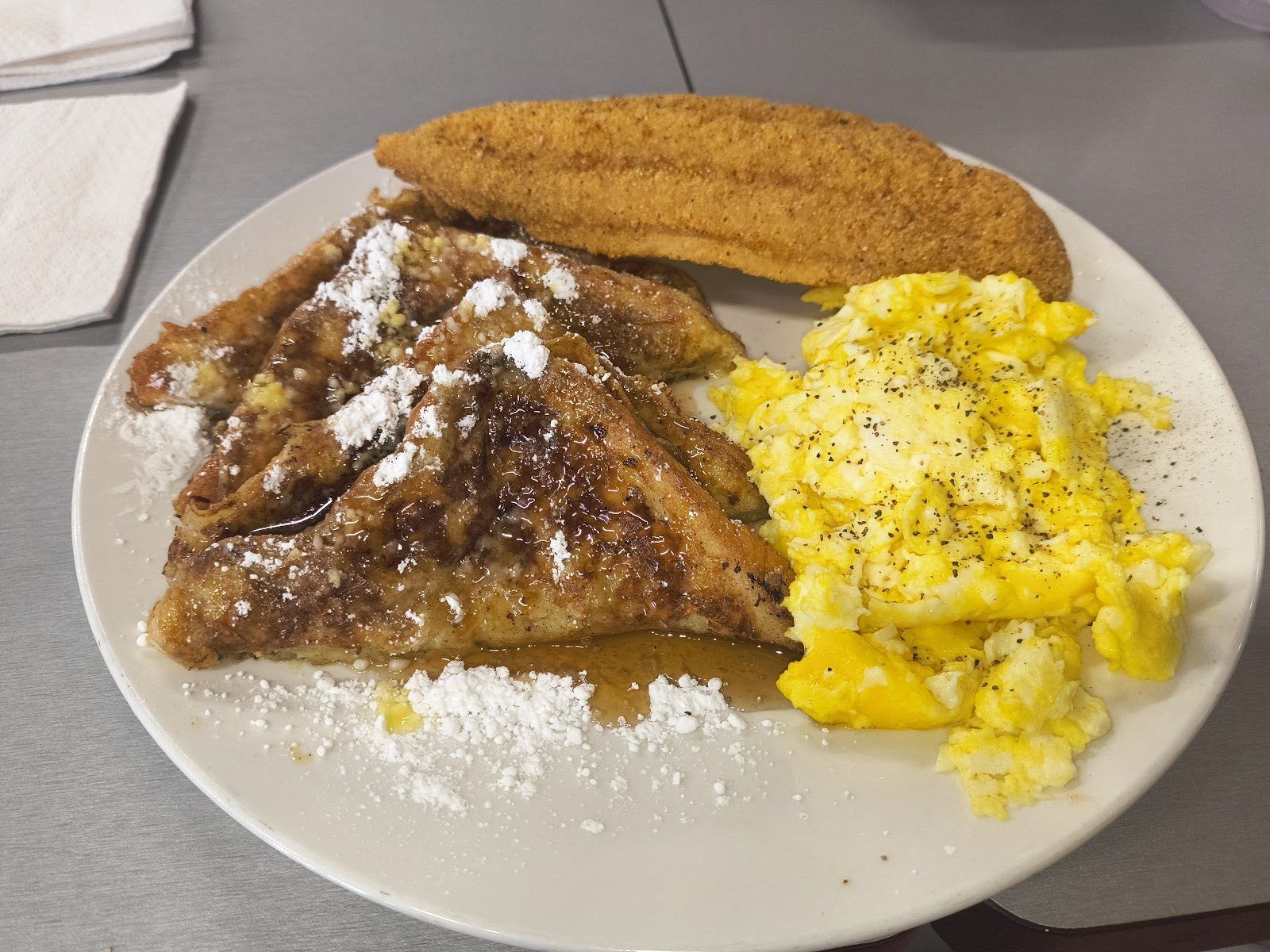 French toast with eggs